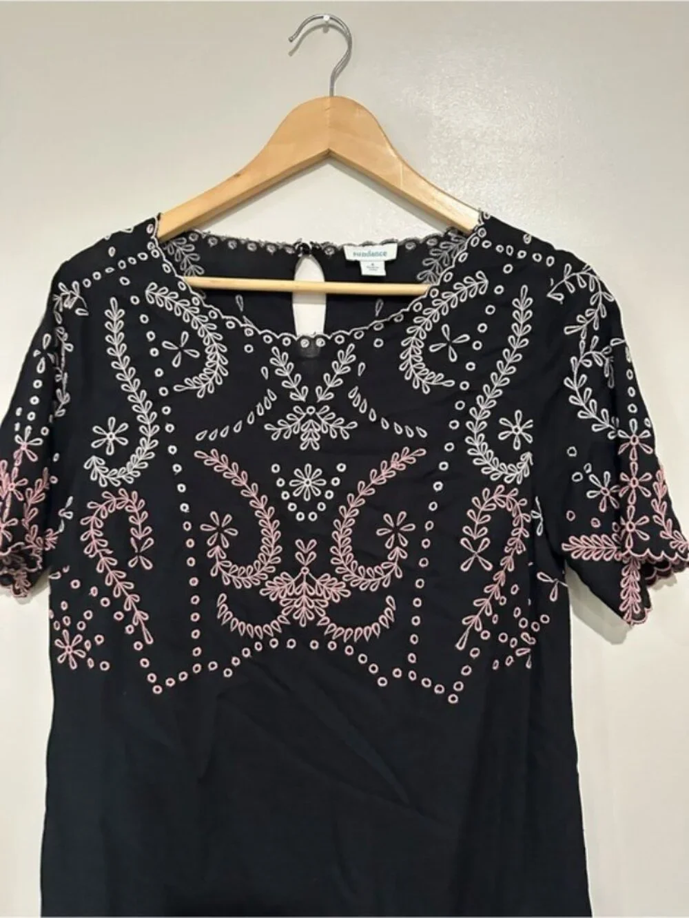 Sundance Black Pink Embroidered  Dress Sz 4 Boho Romantic Cottagecore Fairycore
